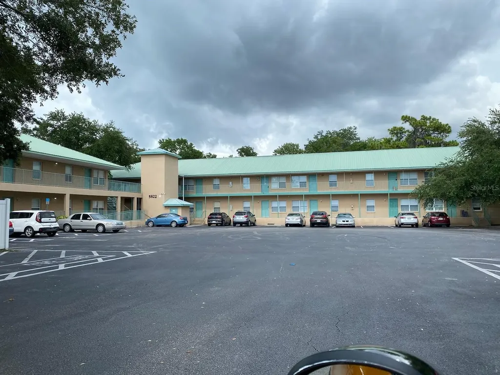 5822 Congress Street New Port Richey FL 34653