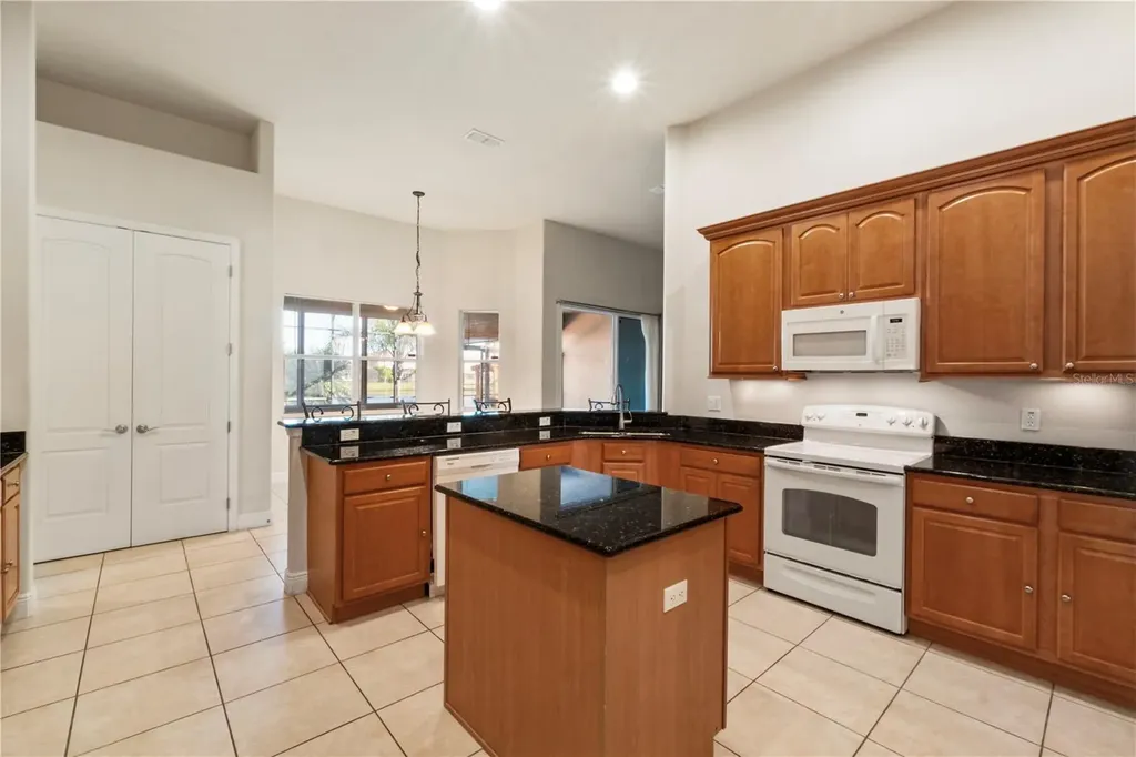 2771 Swoop Circle Kissimmee FL 34741