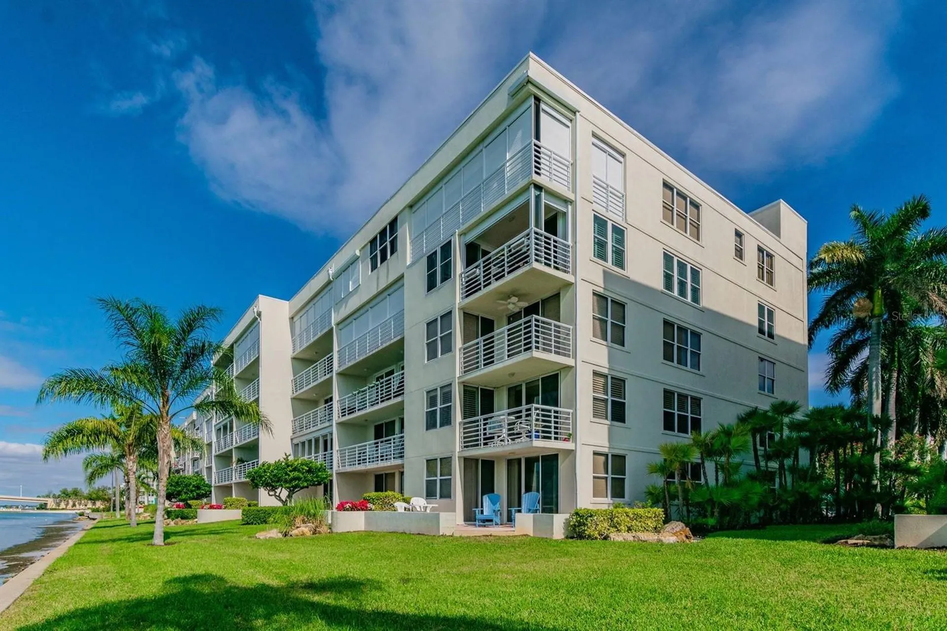 6085 Bahia Del Mar Circle St Petersburg FL 33715