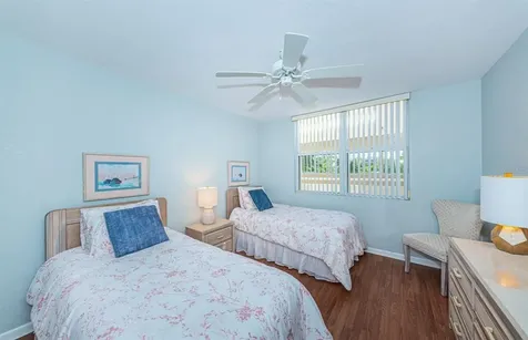 6085 Bahia Del Mar Circle St Petersburg FL 33715