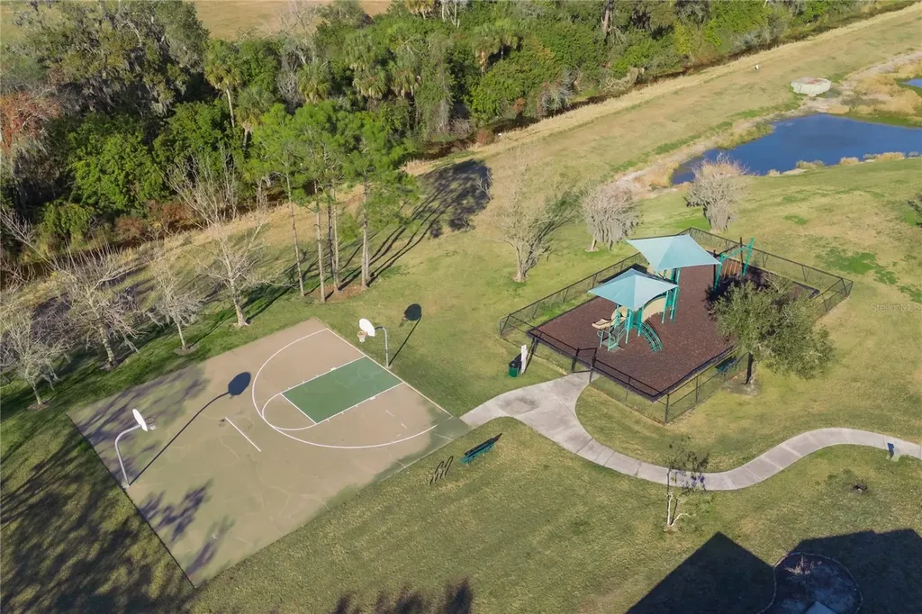 5011 72nd Street E Palmetto FL 34221
