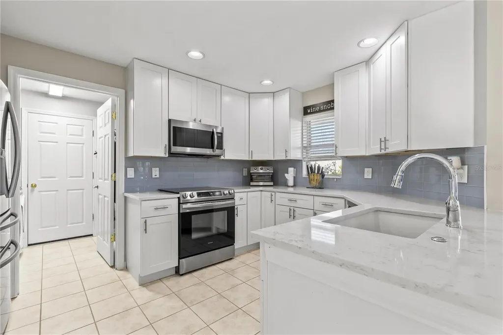 5011 72nd Street E Palmetto FL 34221
