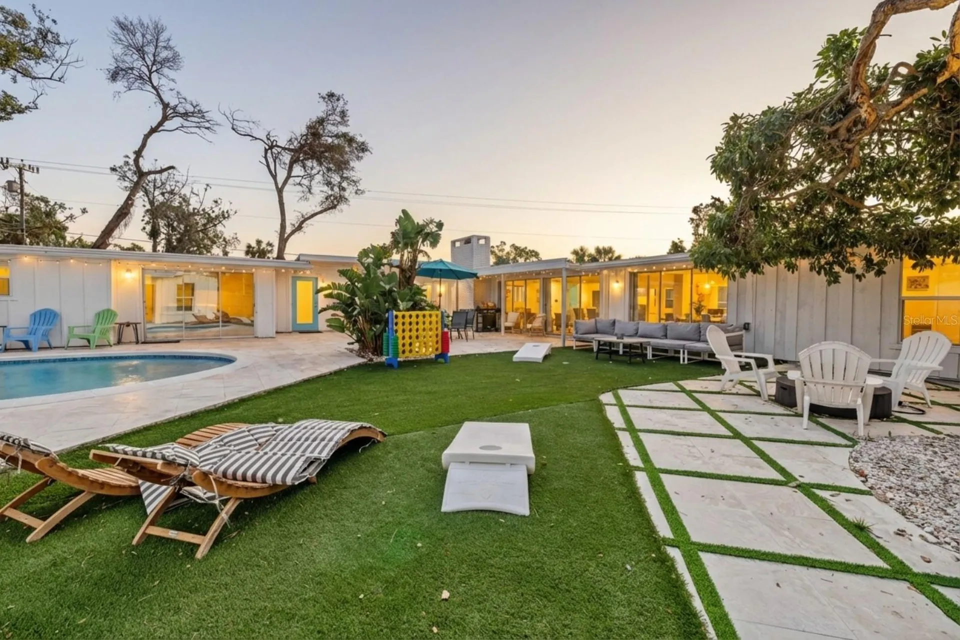 2069 Bougainvillea Street Sarasota FL 34239