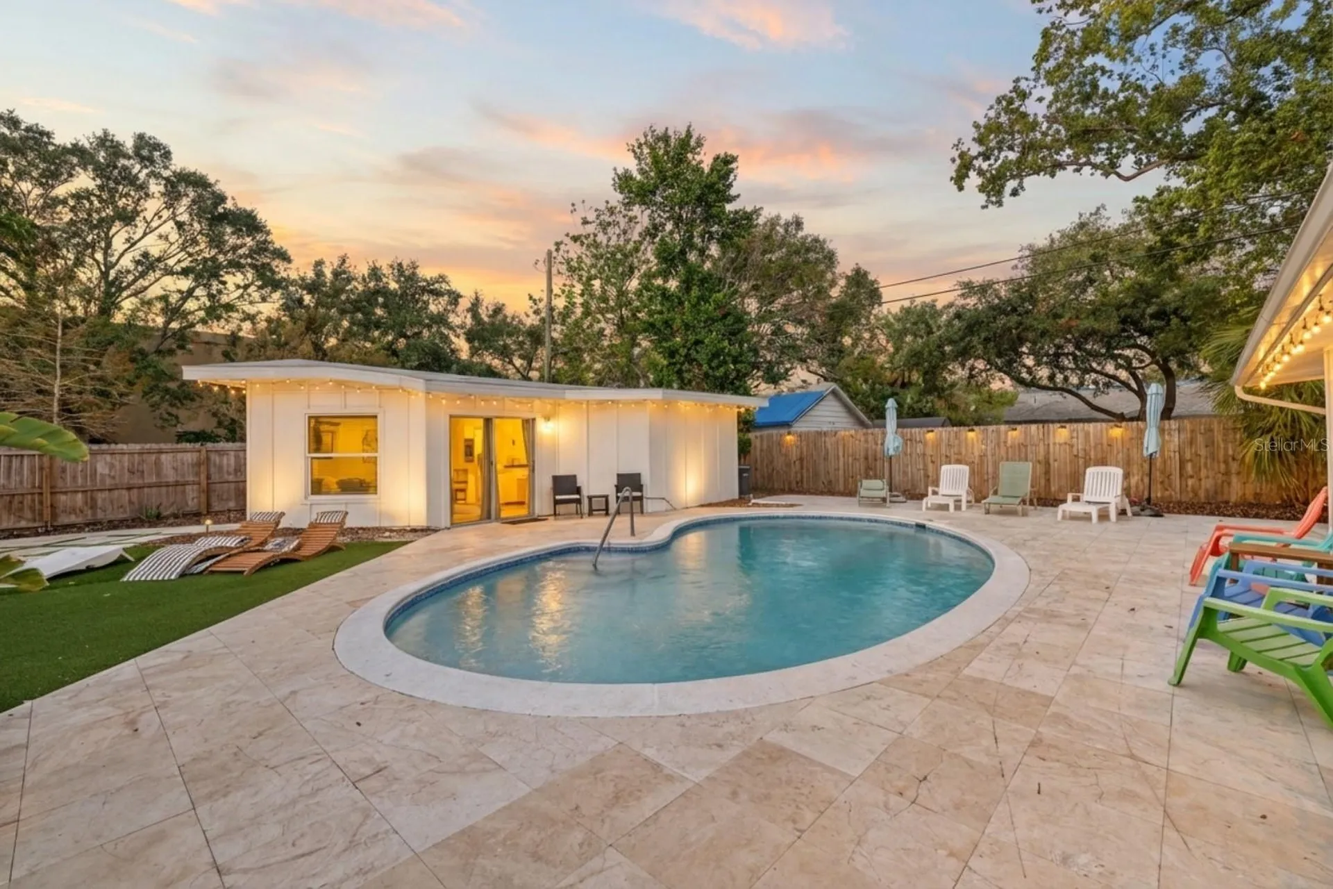 2069 Bougainvillea Street Sarasota FL 34239