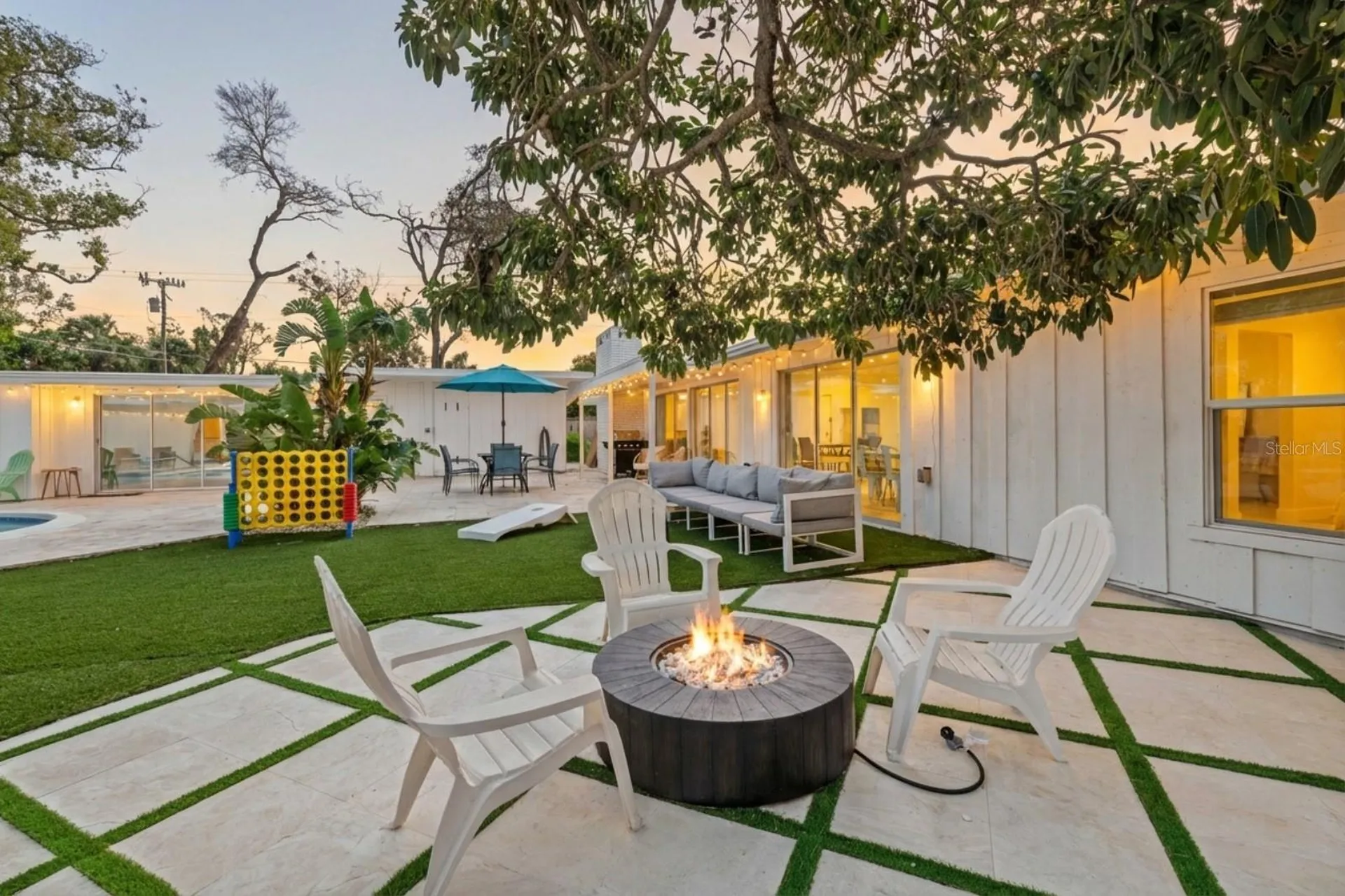 2069 Bougainvillea Street Sarasota FL 34239