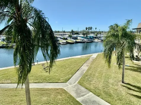 4678 Marine Parkway New Port Richey FL 34652
