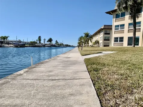 4678 Marine Parkway New Port Richey FL 34652