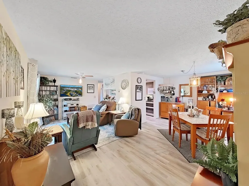 129 Camphor Circle Oldsmar FL 34677