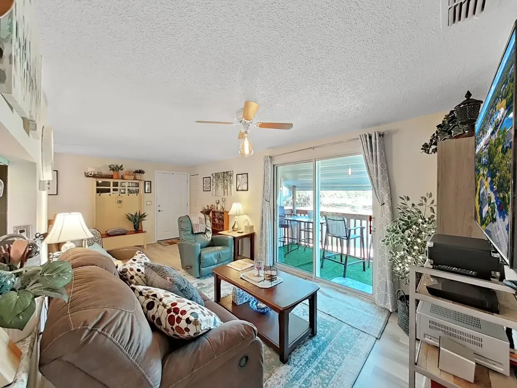 129 Camphor Circle Oldsmar FL 34677