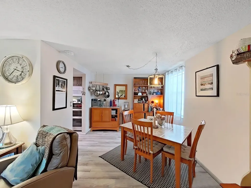 129 Camphor Circle Oldsmar FL 34677