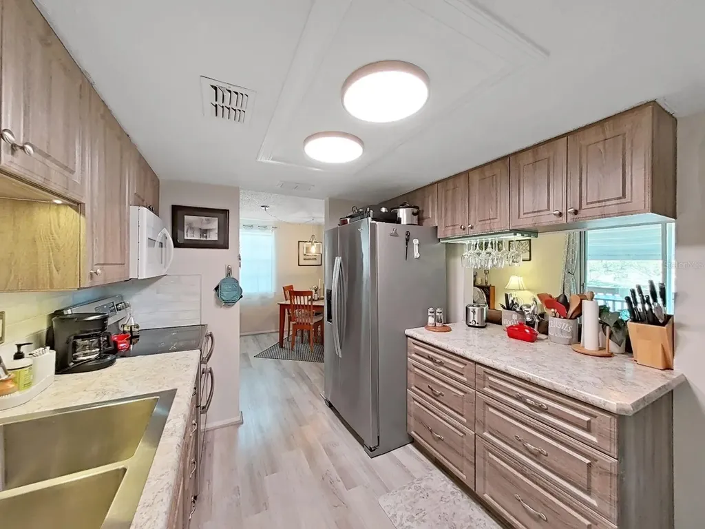 129 Camphor Circle Oldsmar FL 34677