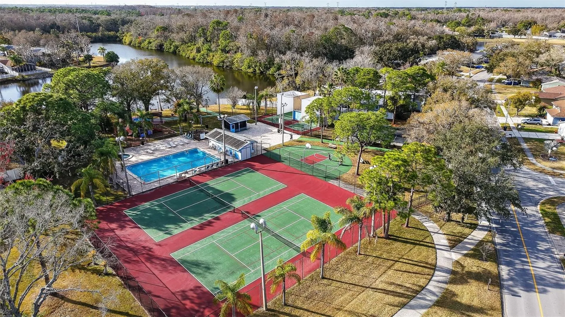 129 Camphor Circle Oldsmar FL 34677