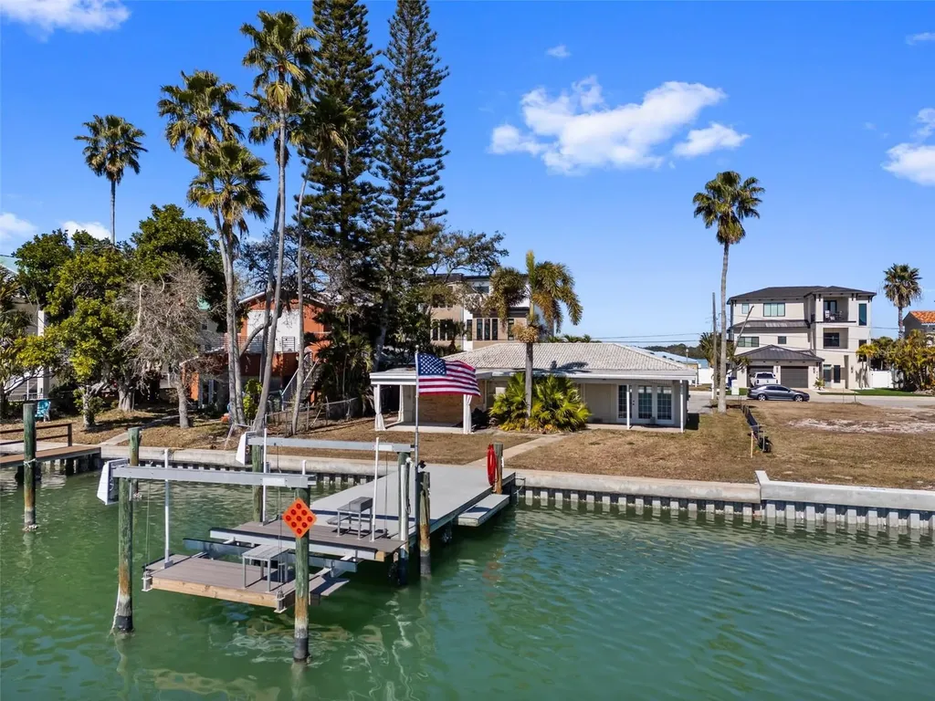 837 Bay Point Drive Madeira Beach FL 33708
