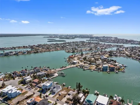 837 Bay Point Drive Madeira Beach FL 33708