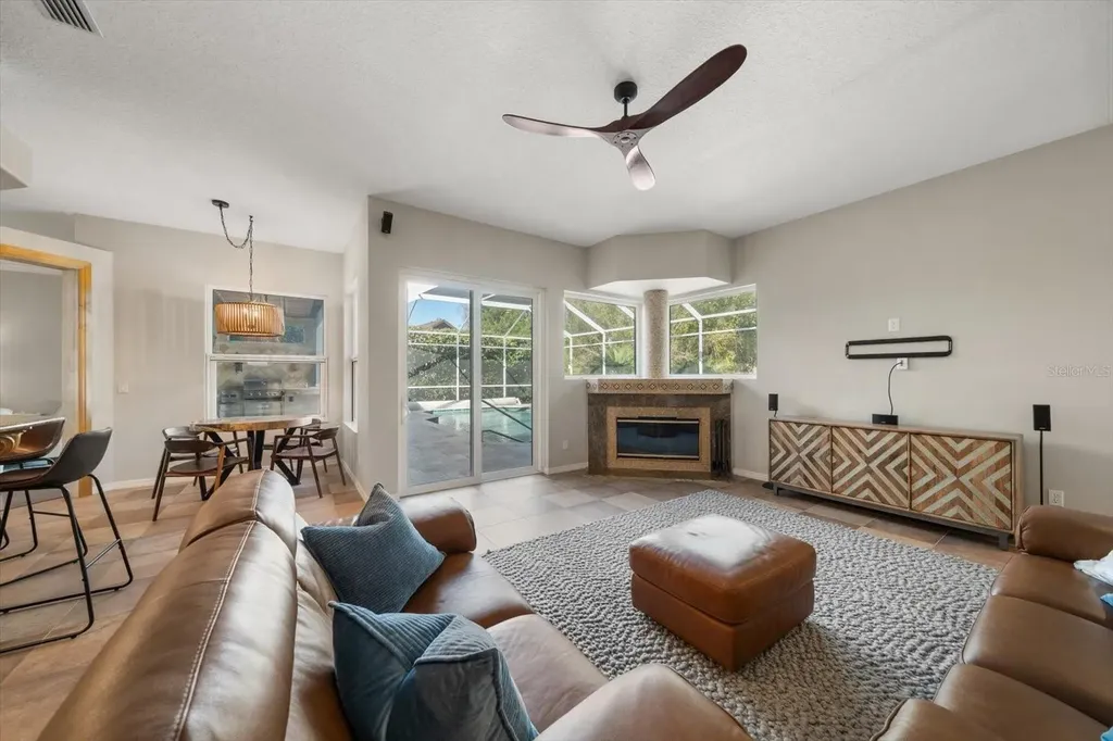 103 Silver Moss Lane Tarpon Springs FL 34688