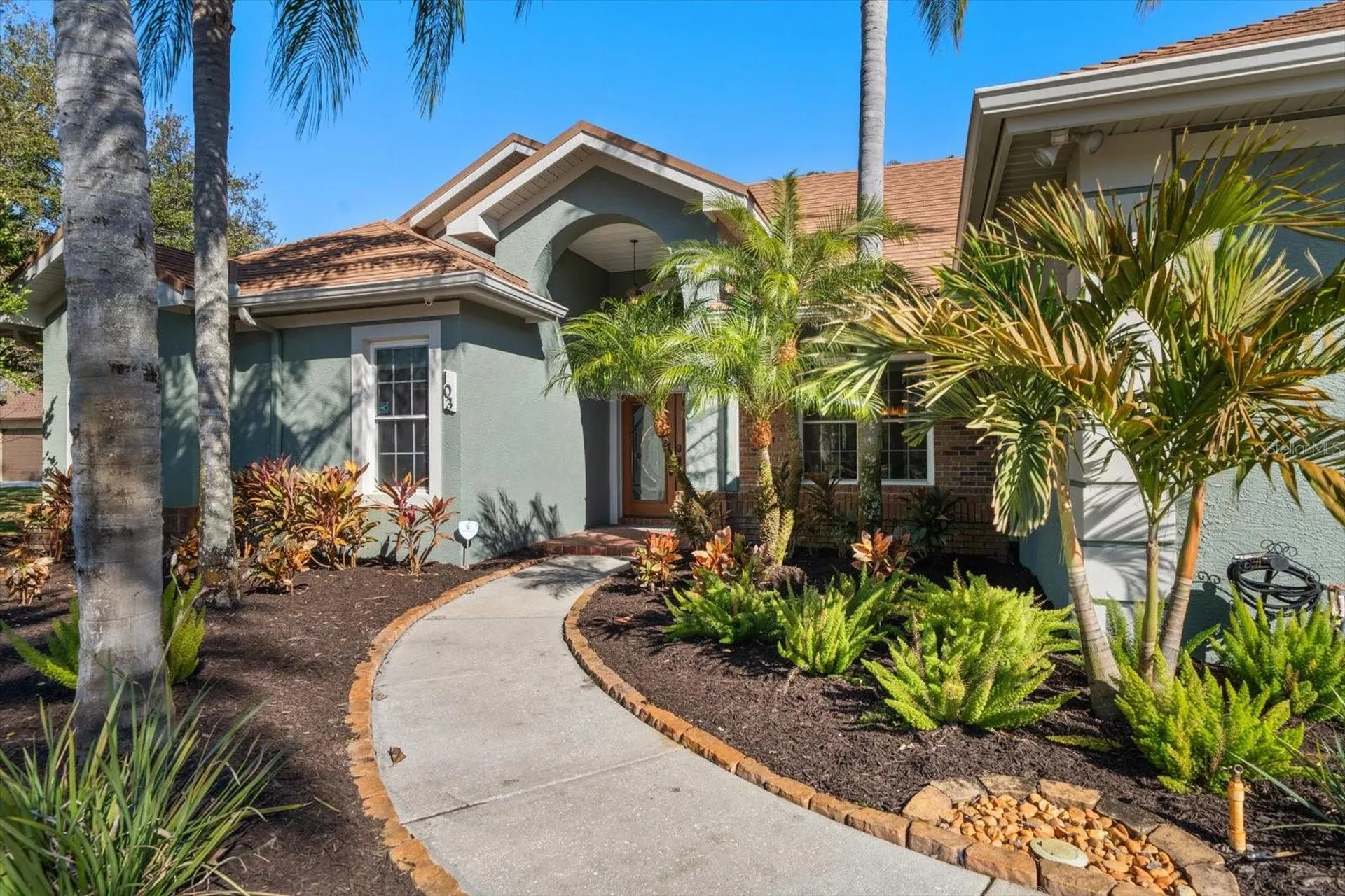 103 Silver Moss Lane Tarpon Springs FL 34688