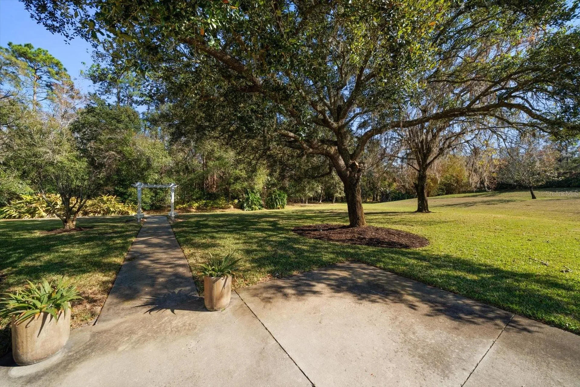 103 Silver Moss Lane Tarpon Springs FL 34688