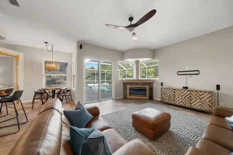 103 Silver Moss Lane Tarpon Springs FL 34688