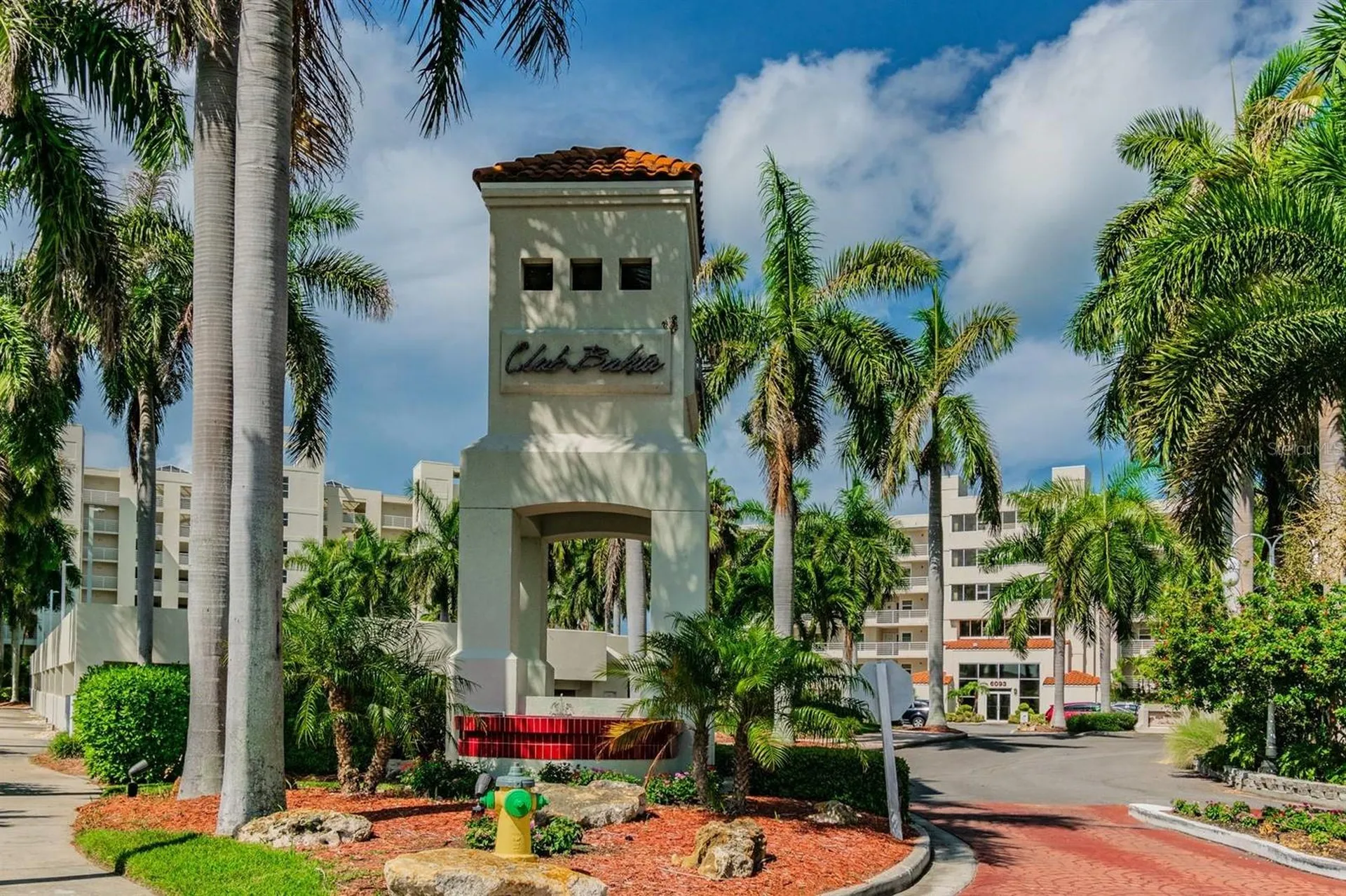 6085 Bahia Del Mar Circle St Petersburg FL 33715