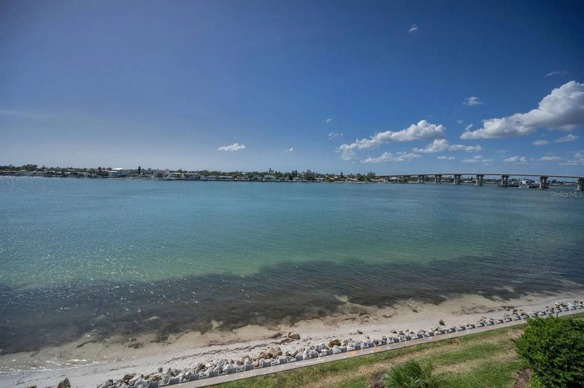 6085 Bahia Del Mar Circle St Petersburg FL 33715