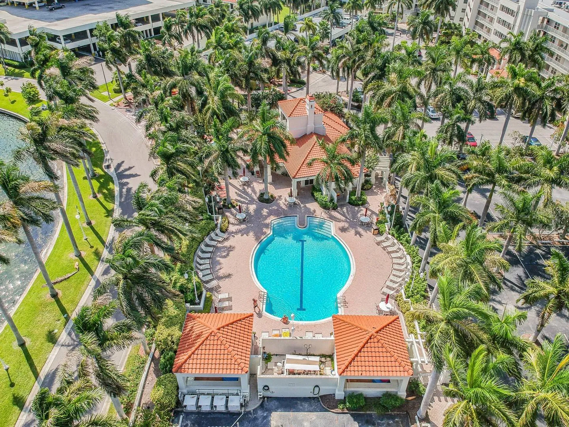 6085 Bahia Del Mar Circle St Petersburg FL 33715