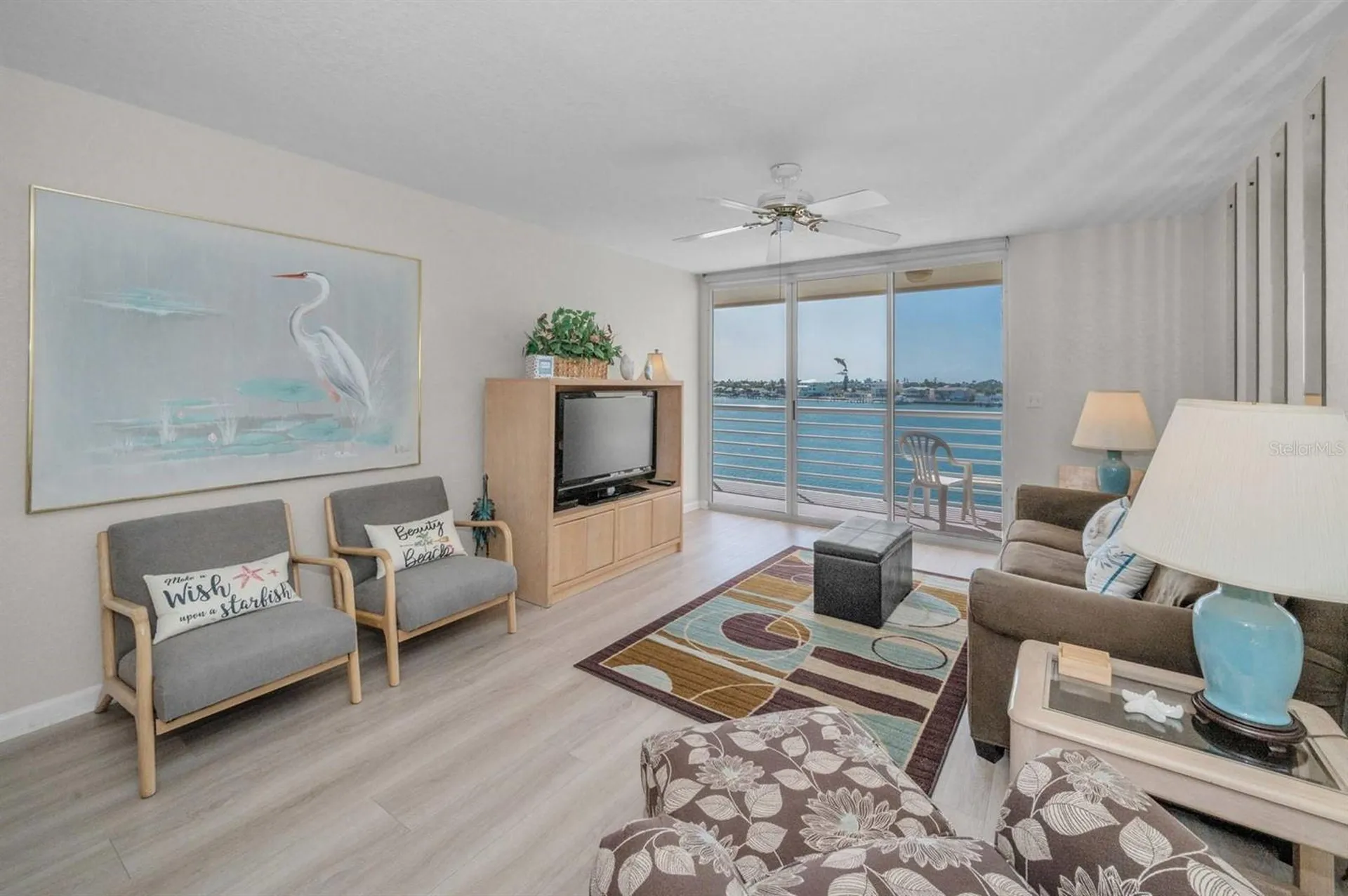 6085 Bahia Del Mar Circle St Petersburg FL 33715