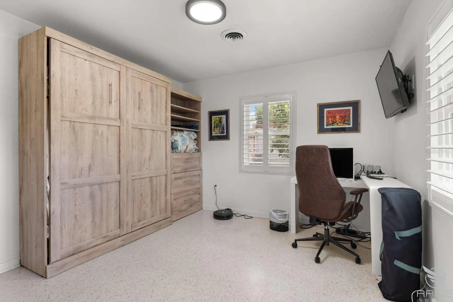 812 E 13th Avenue New Smyrna Beach FL 32169
