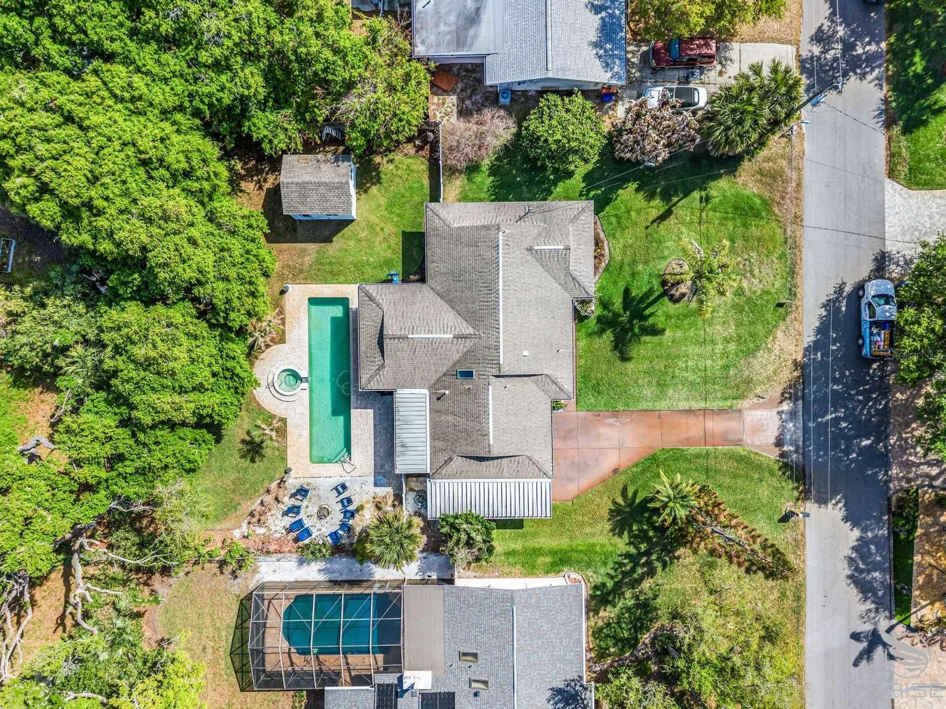 812 E 13th Avenue New Smyrna Beach FL 32169