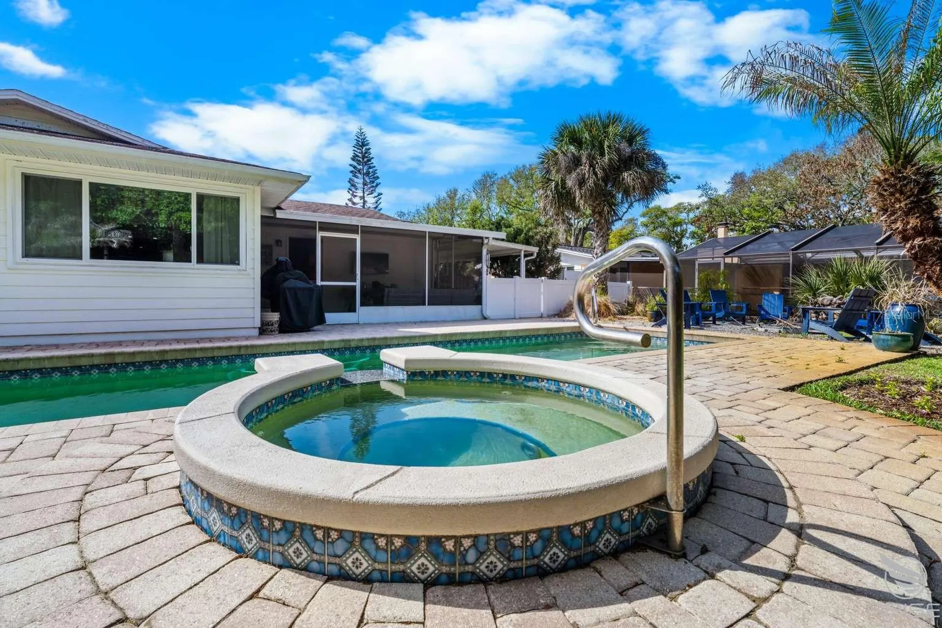 812 E 13th Avenue New Smyrna Beach FL 32169