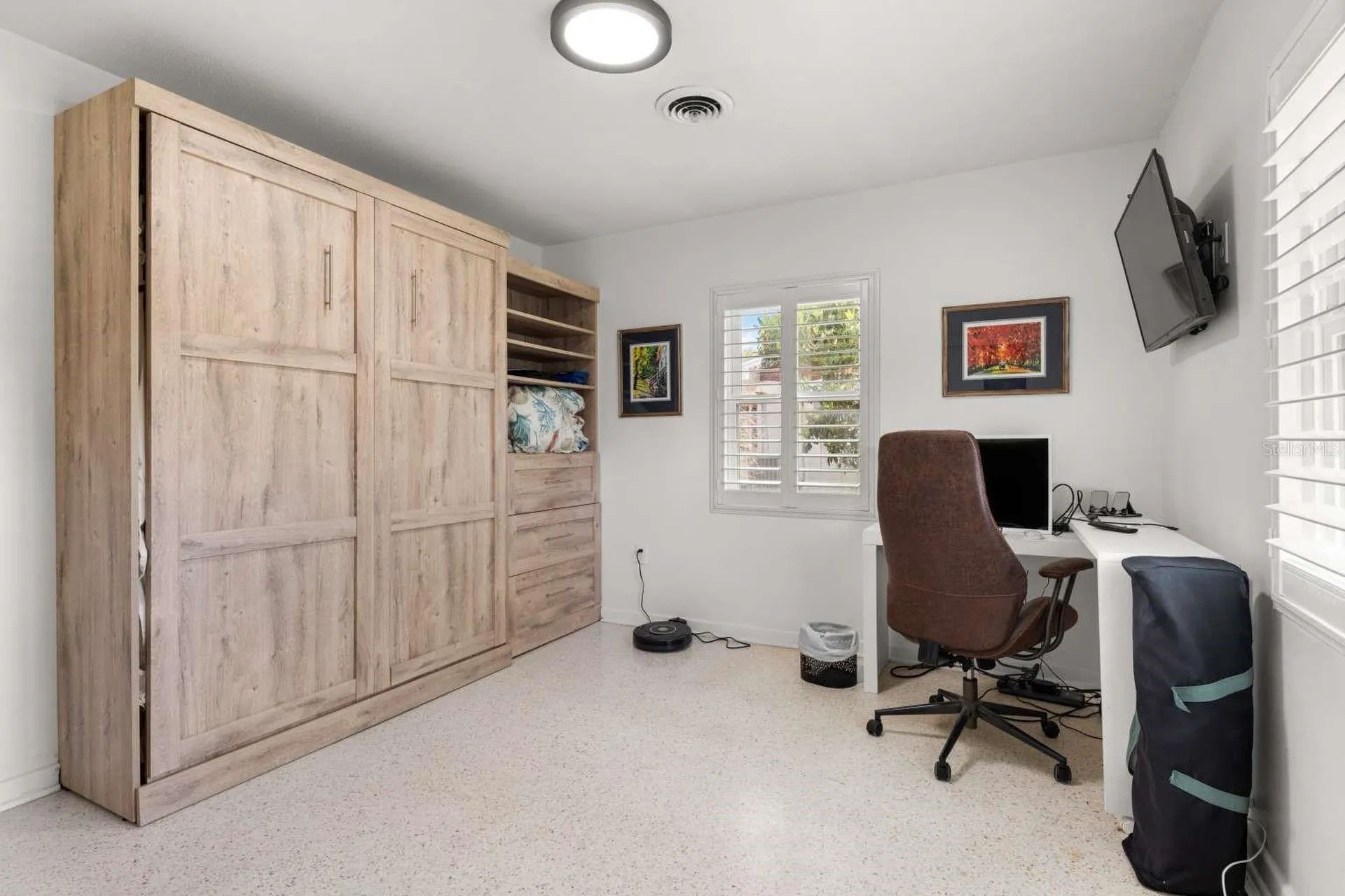 812 E 13th Avenue New Smyrna Beach FL 32169