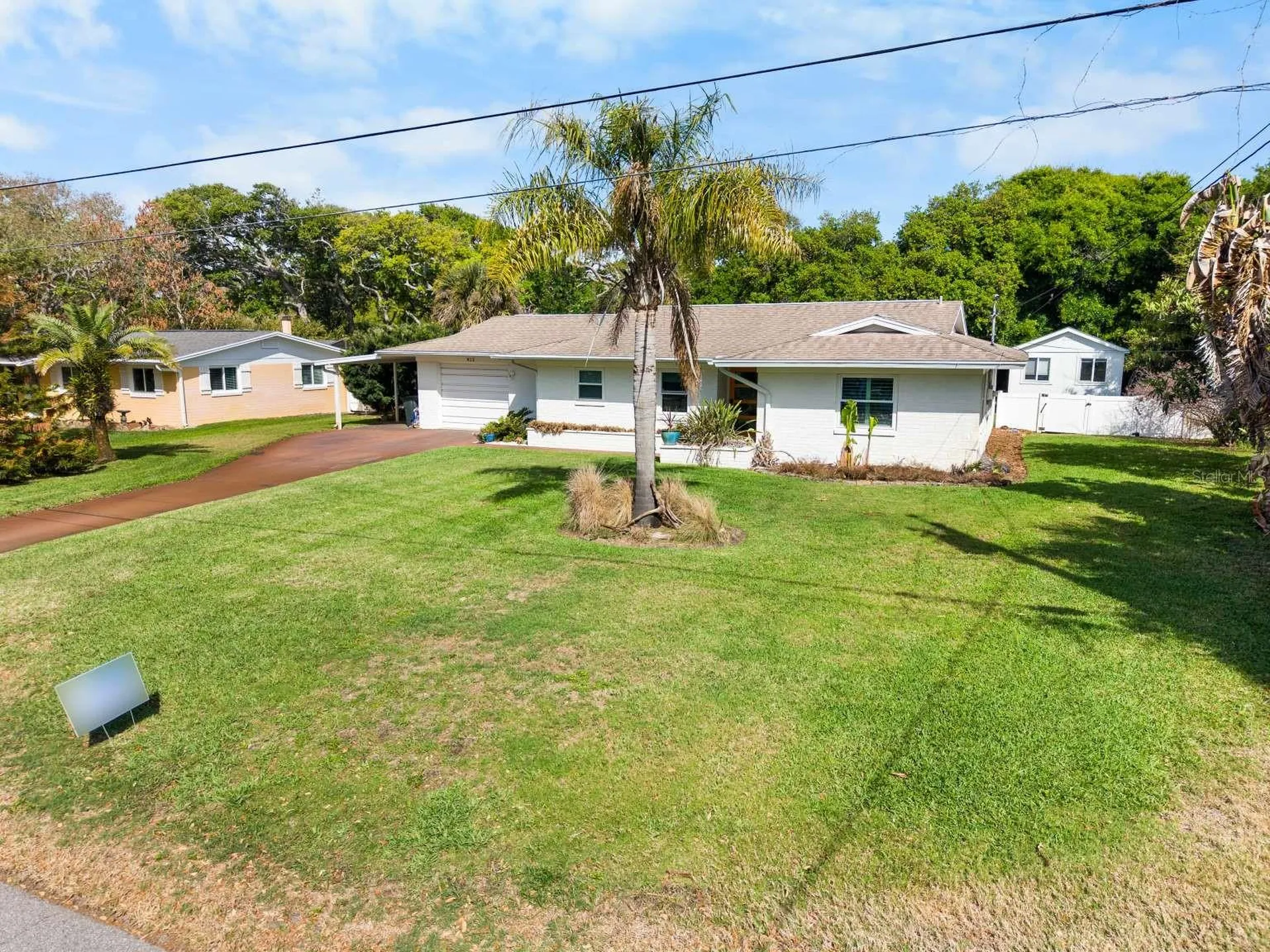 812 E 13th Avenue New Smyrna Beach FL 32169