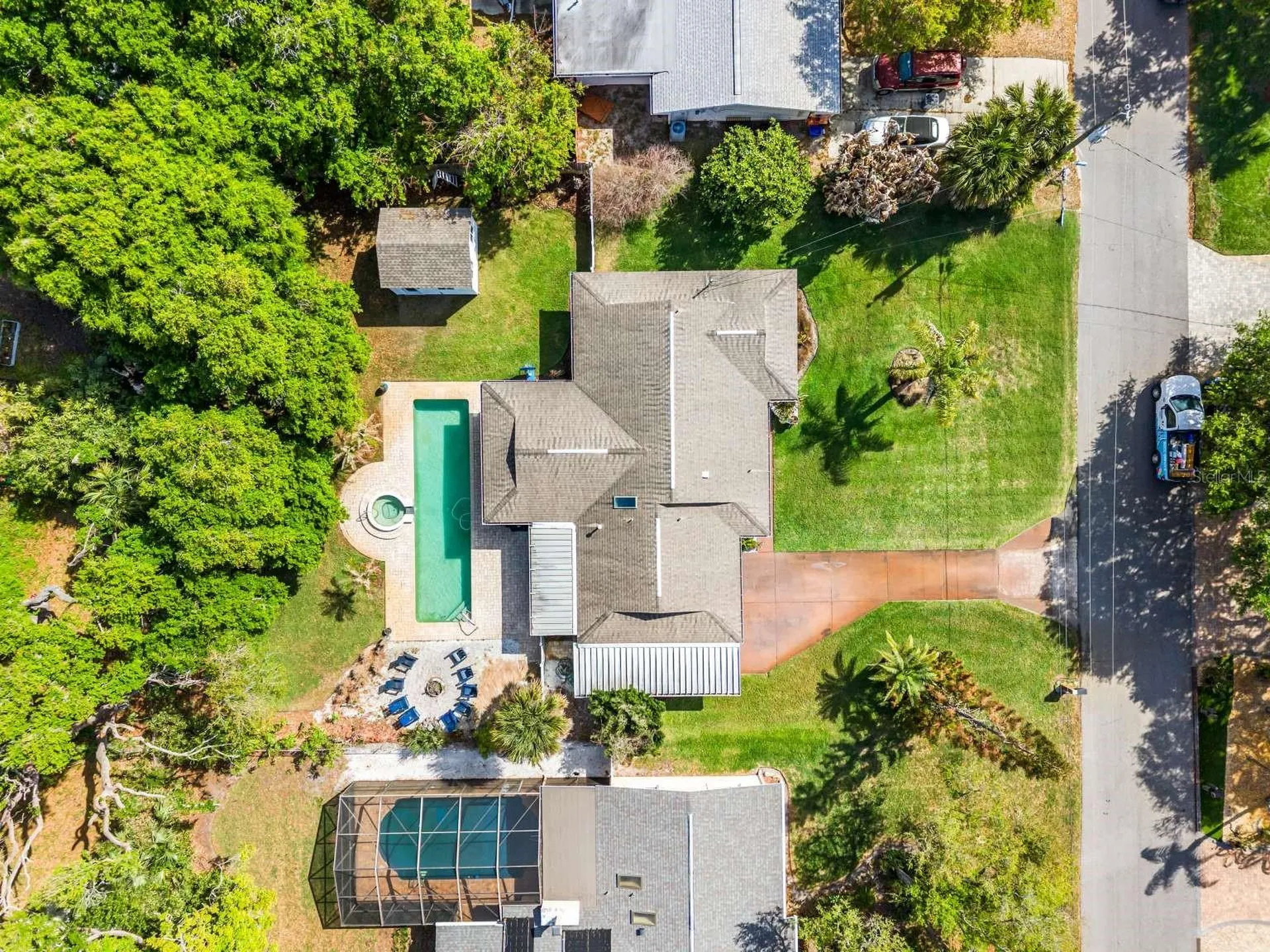 812 E 13th Avenue New Smyrna Beach FL 32169