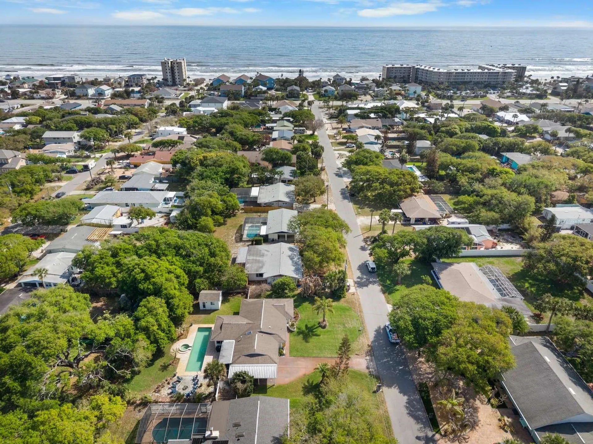 812 E 13th Avenue New Smyrna Beach FL 32169