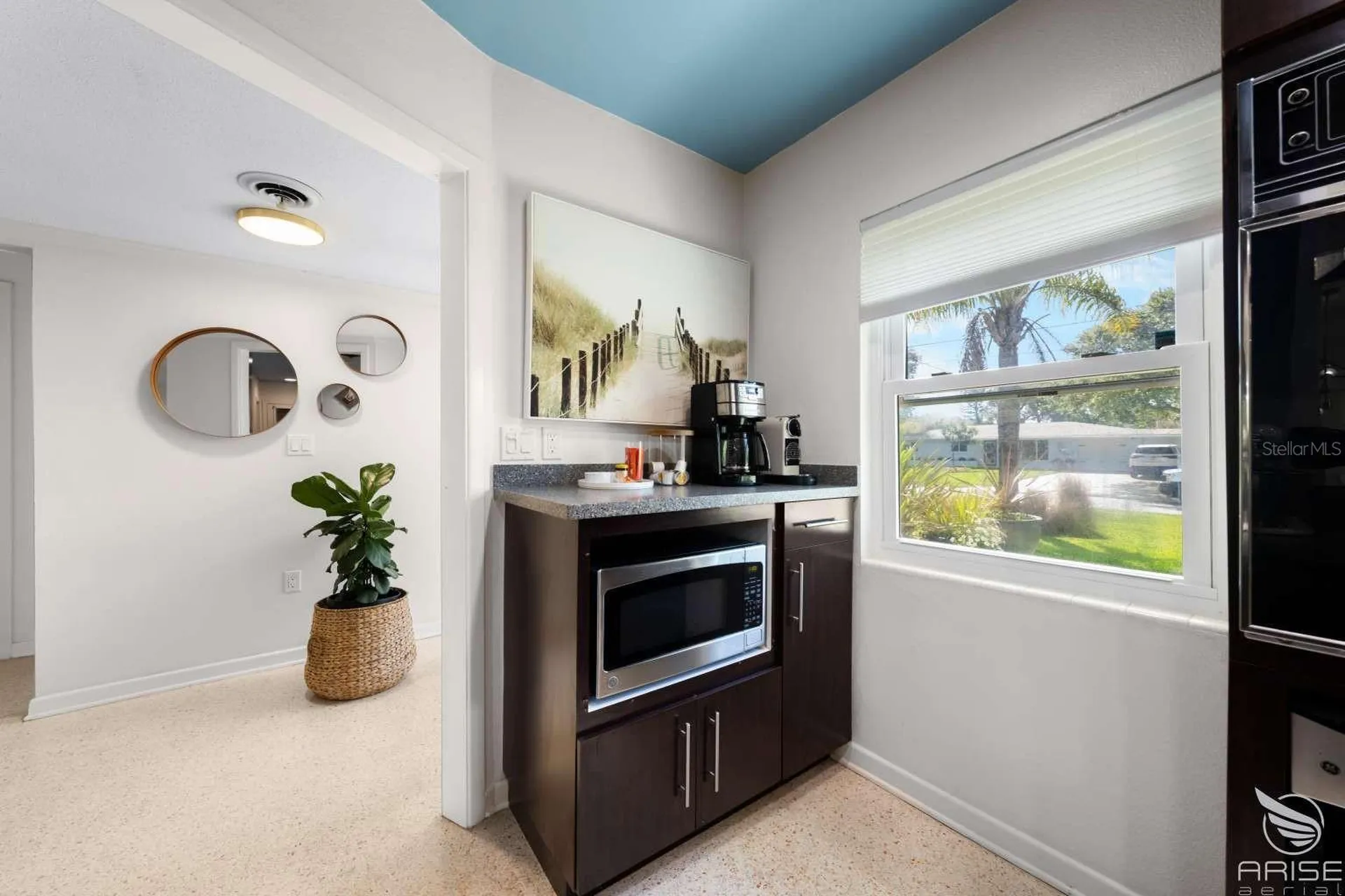 812 E 13th Avenue New Smyrna Beach FL 32169