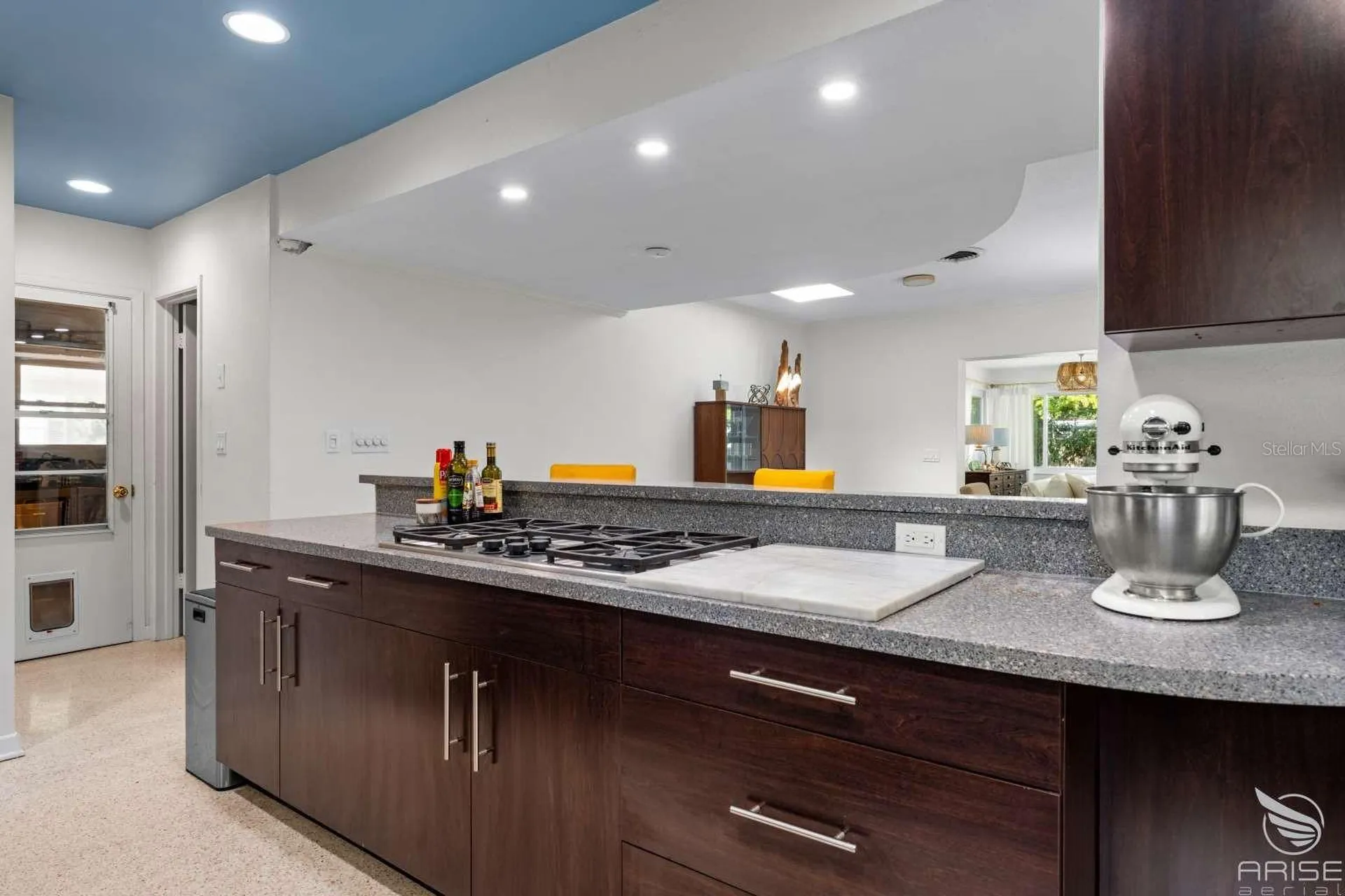 812 E 13th Avenue New Smyrna Beach FL 32169