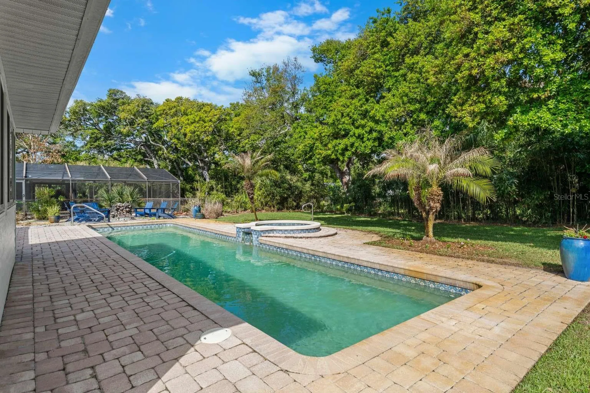 812 E 13th Avenue New Smyrna Beach FL 32169
