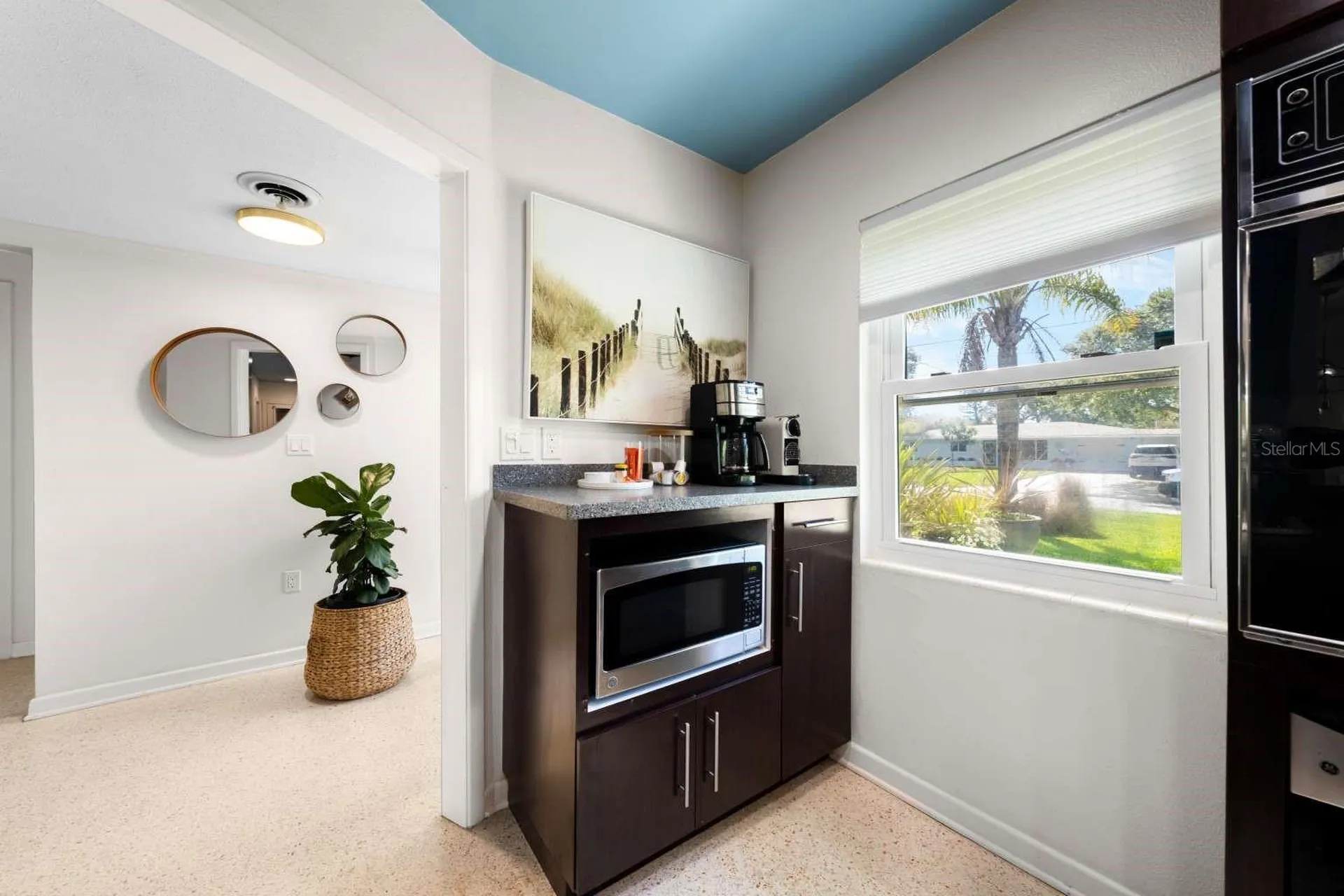 812 E 13th Avenue New Smyrna Beach FL 32169