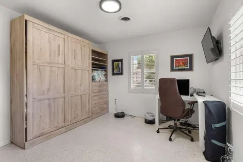 812 E 13th Avenue New Smyrna Beach FL 32169