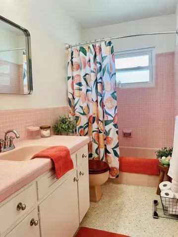812 E 13th Avenue New Smyrna Beach FL 32169