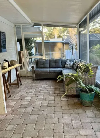 812 E 13th Avenue New Smyrna Beach FL 32169