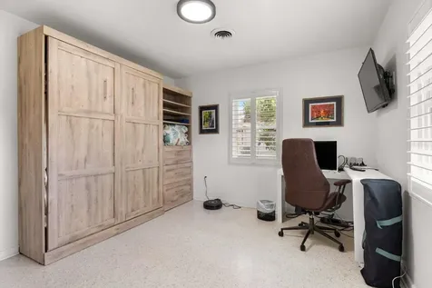 812 E 13th Avenue New Smyrna Beach FL 32169