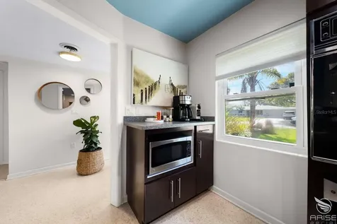 812 E 13th Avenue New Smyrna Beach FL 32169
