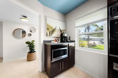 812 E 13th Avenue New Smyrna Beach FL 32169