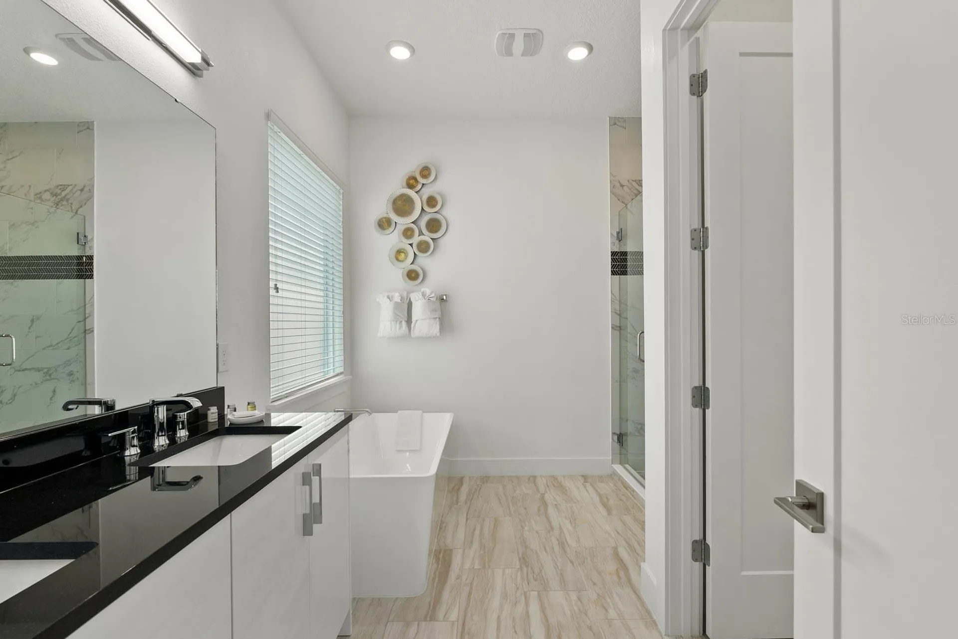 2121 Pine Oak Loop Davenport FL 33837
