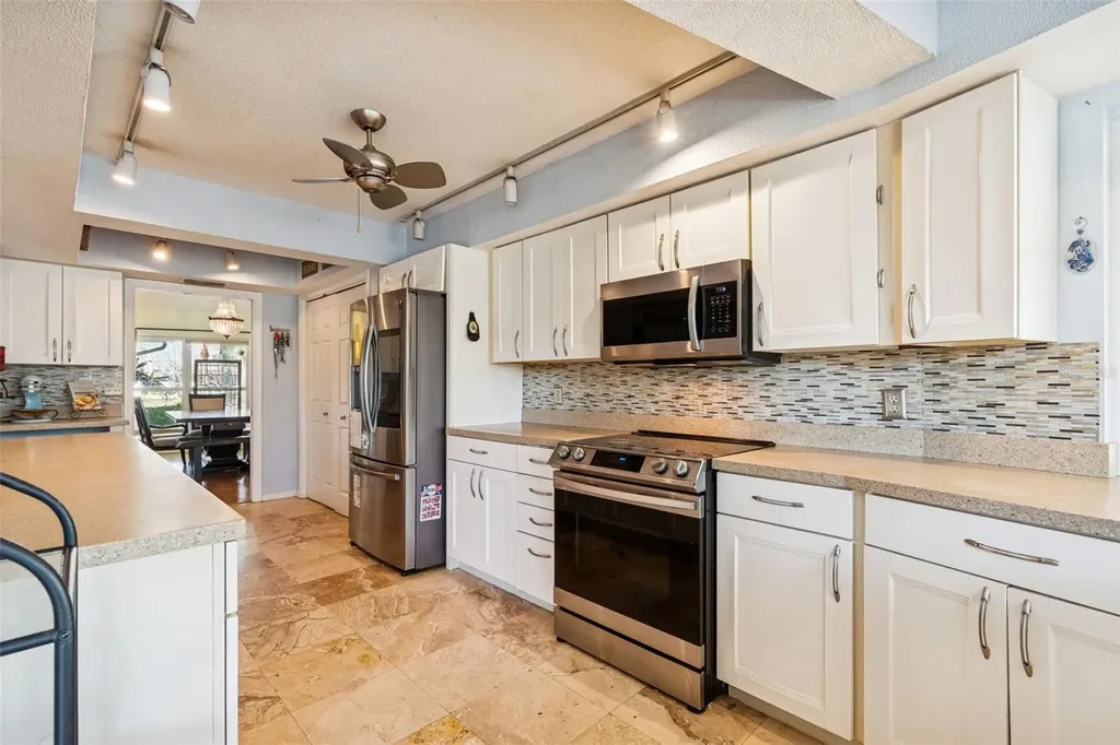 4616 Westford Circle Tampa FL 33618
