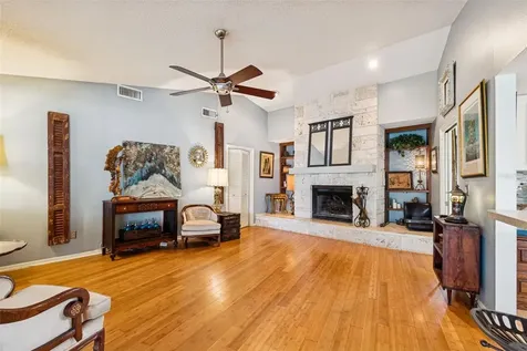 4616 Westford Circle Tampa FL 33618