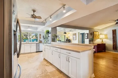 4616 Westford Circle Tampa FL 33618