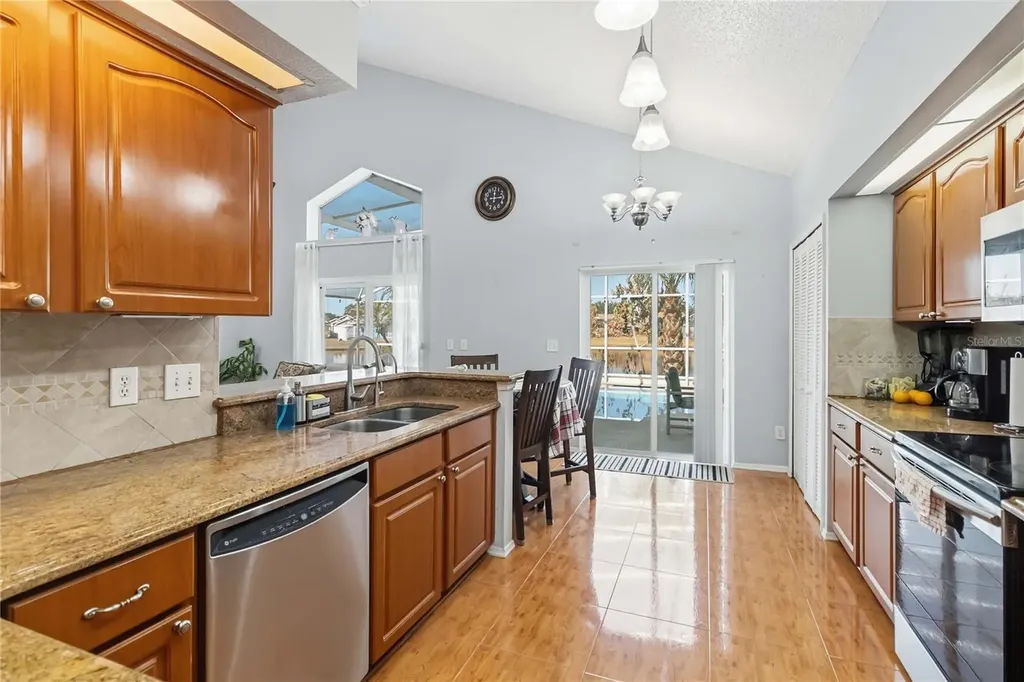 3047 Stillwater Drive Kissimmee FL 34743