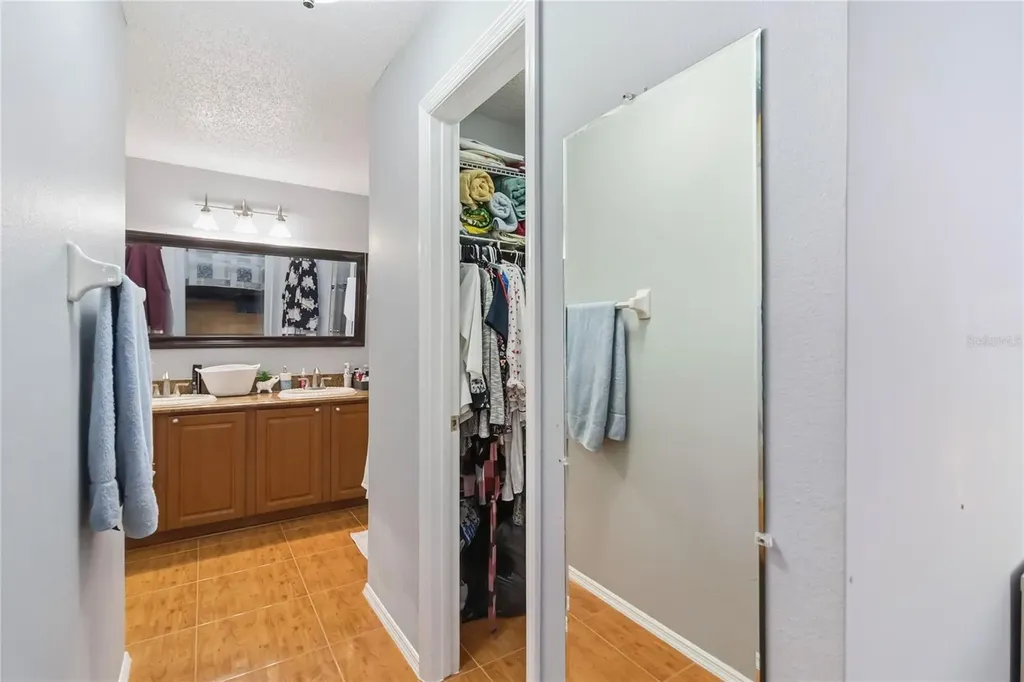 3047 Stillwater Drive Kissimmee FL 34743