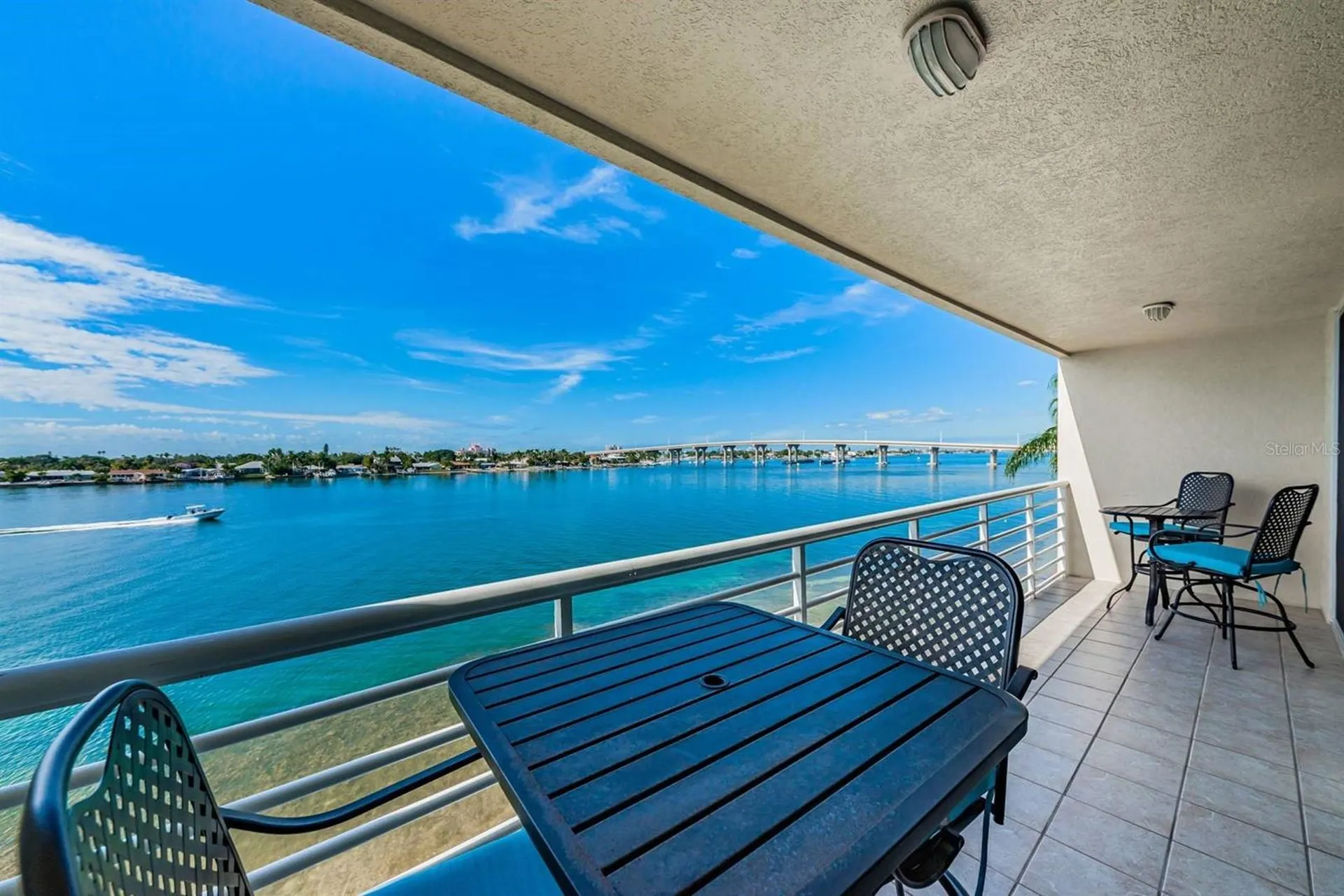 6083 Bahia Del Mar Circle St Petersburg FL 33715